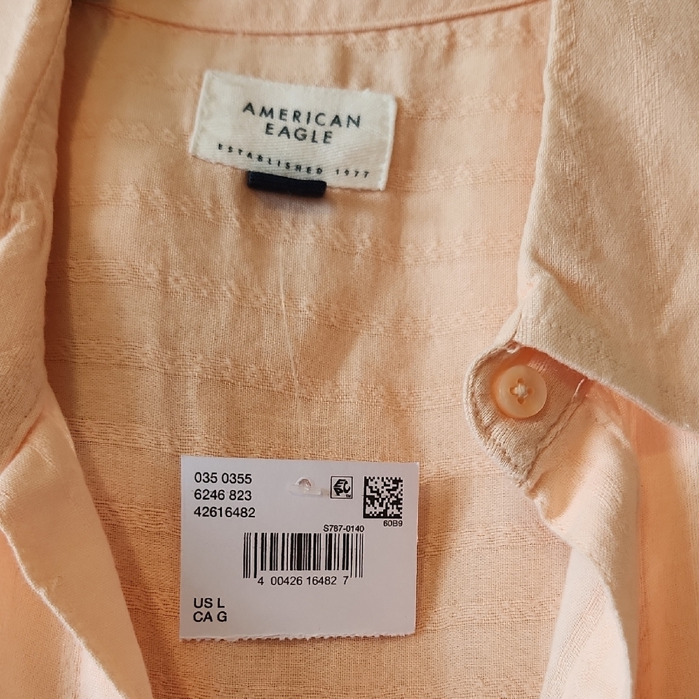 NWT - American Eagle Outfitters Light Peach Shirt - L - Picture 2 of 4